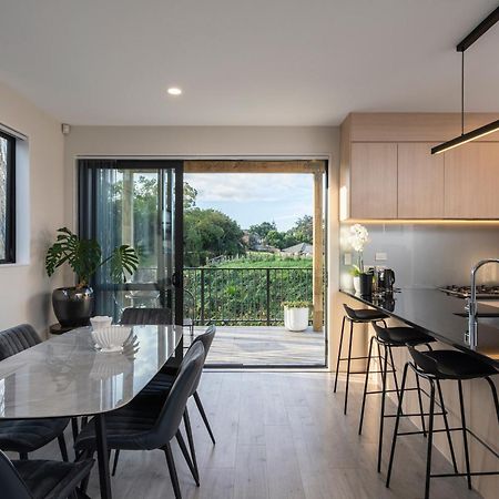 Modern Immaculate Residence In Mount Wellington Auckland Exteriér fotografie